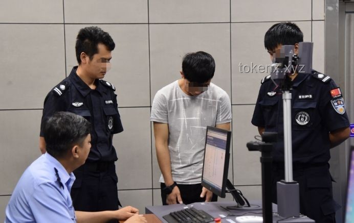 **男子杀母亲女友后带嫂子潜逃32年：犯罪动机、逃逸行为与社会影响深度对比分析**